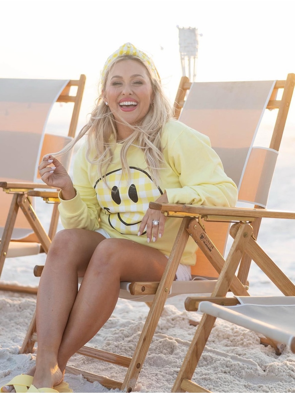 Living Fully Co Make Your Own Happy Crewneck Size 2XL